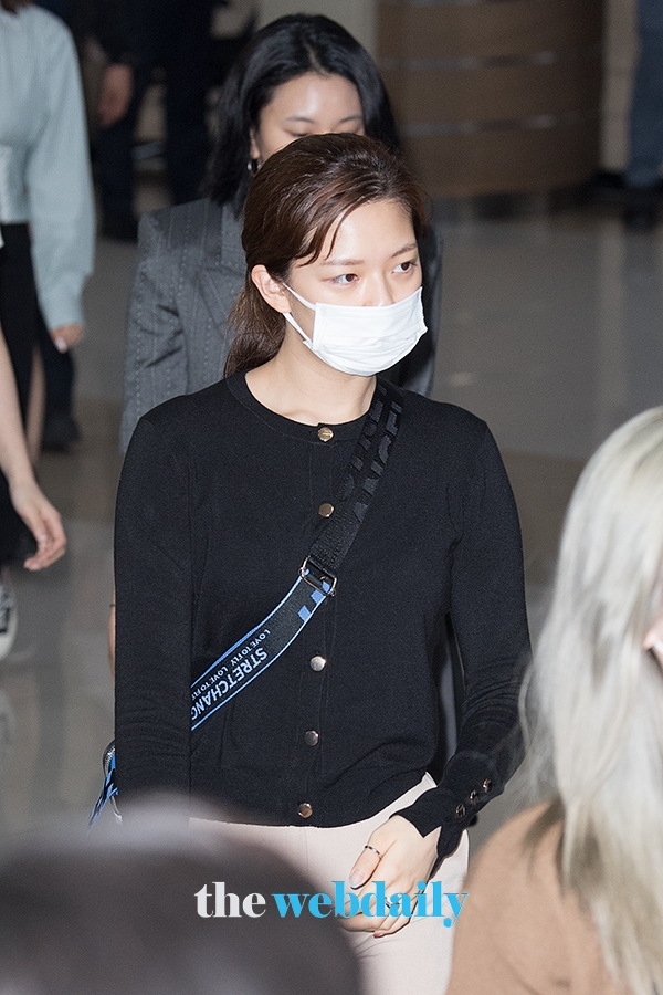 TWICE(트와이스) 정연, 김포국제공항 입국 현장