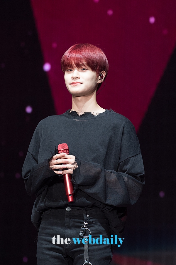 AB6IX 이대휘, AB6IX 데뷔 앨범 B:COMPLETE(비컴플릿)’ 발매 기념 쇼케이스 현장