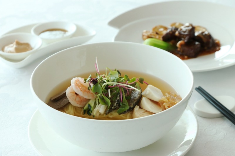 부산롯데호텔 중식당 도림의 여름 특선 메뉴인 중식 냉면. (사진=부산롯데호텔)