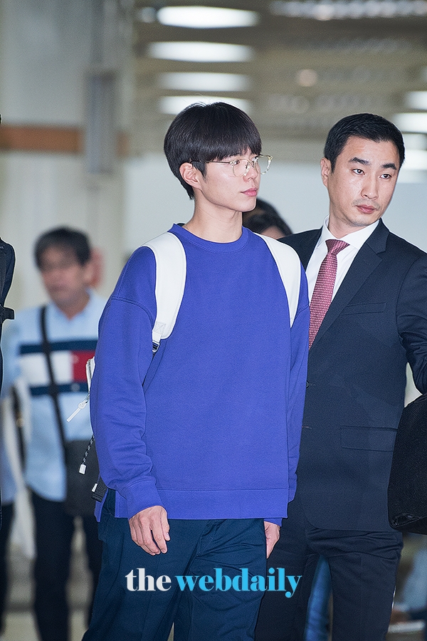 박보검, 김포국제공항 입국 현장