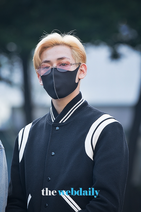 갓세븐(GOT7) 뱀뱀, KBS 2TV 음악방송 '뮤직뱅크' 출근길