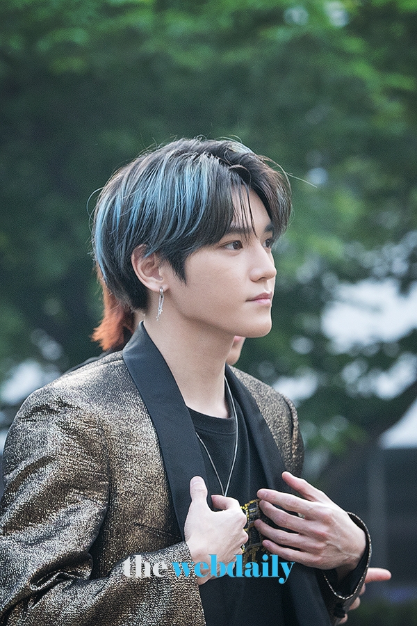 NCT127 태용, KBS 2TV 음악방송 '뮤직뱅크' 출근길