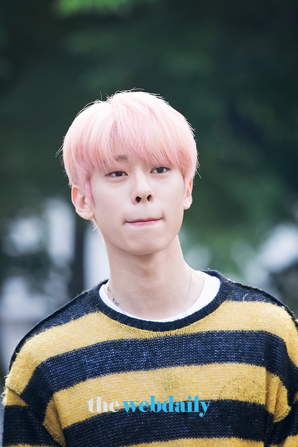 AB6IX 김동현, KBS 2TV 음악방송 '뮤직뱅크' 출근길