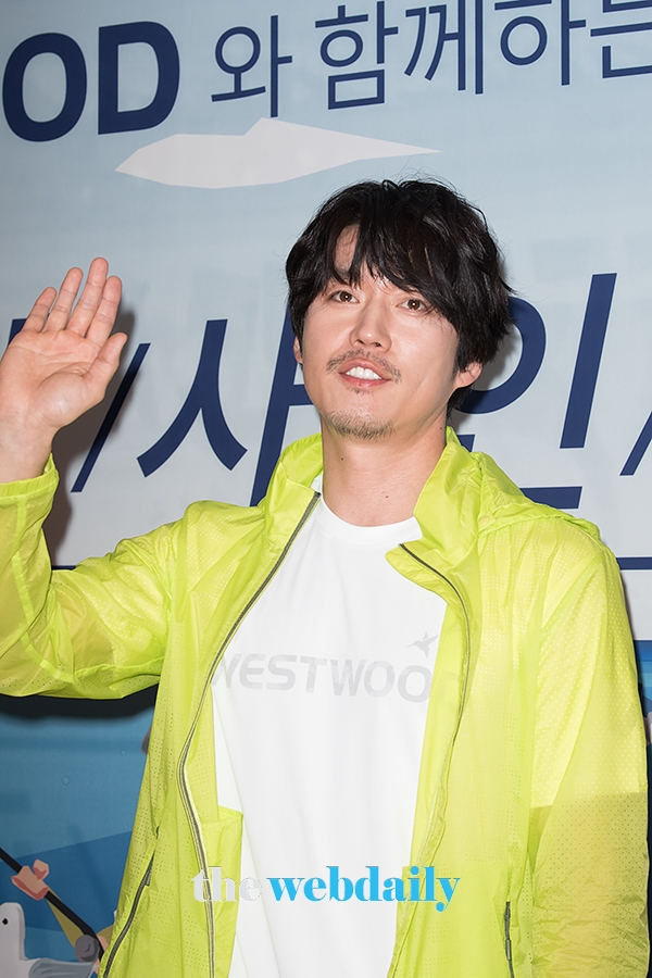 장혁, ‘웨스트우드(WESTWOOD)’ 팬사인회 행사 현장