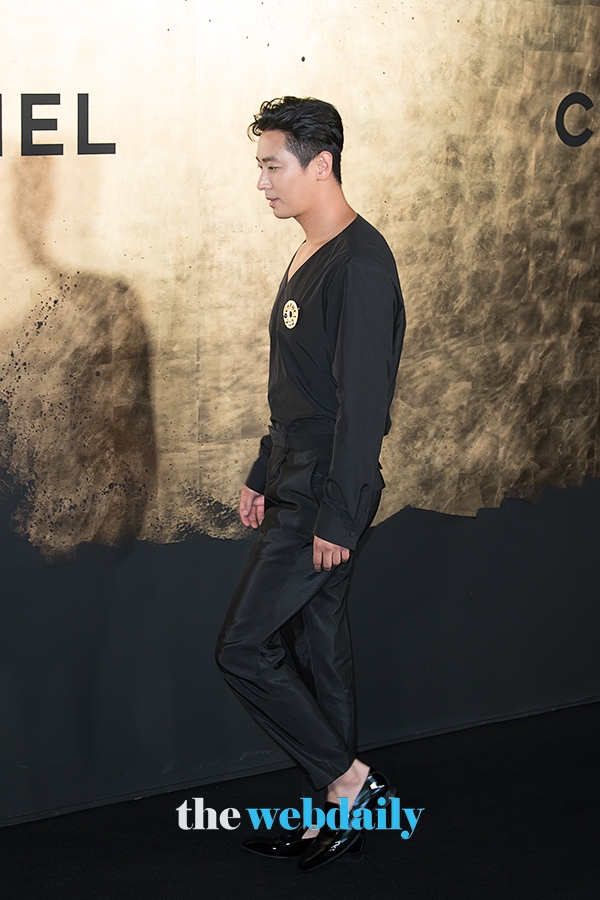 주지훈, 샤넬 컬렉션 쇼 개최 기념 포토월 행사 현장