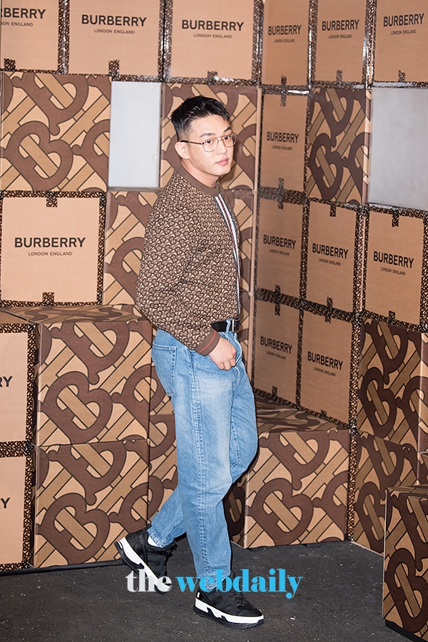유아인, 버버리 모노그램 컬렉션 론칭 행사 현장