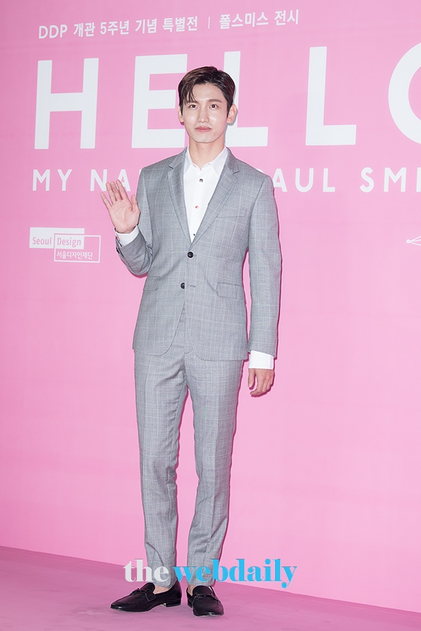 동방신기 최강창민, '헬로, 마이 네임 이즈 폴 스미스' 특별 전시회 행사 현장