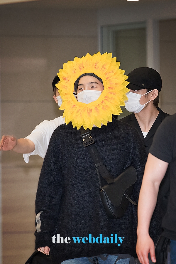 방탄소년단(BTS) 슈가, 인천국제공항 입국 현장