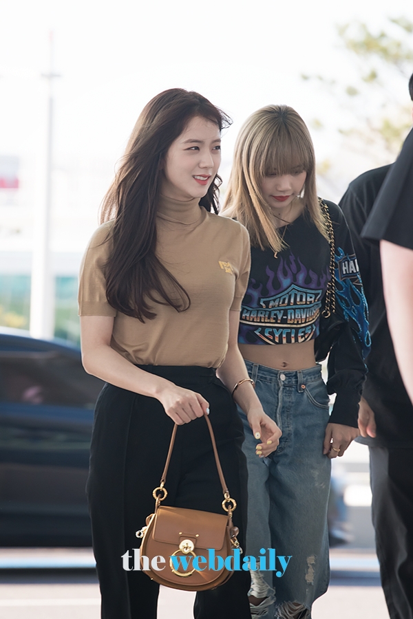 BLACKPINK(블랙핑크) 지수, 인천국제공항 출국 현장