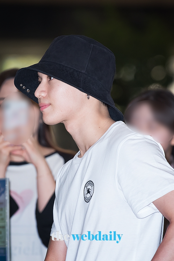 샤이니(SHINee) 태민, 김포국제공항 출국 현장