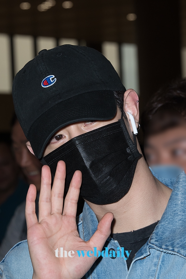 갓세븐(GOT7) 마크, 김포국제공항 출국 현장