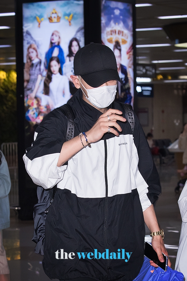 엑소(EXO) 찬열, 김포국제공항 입국 현장