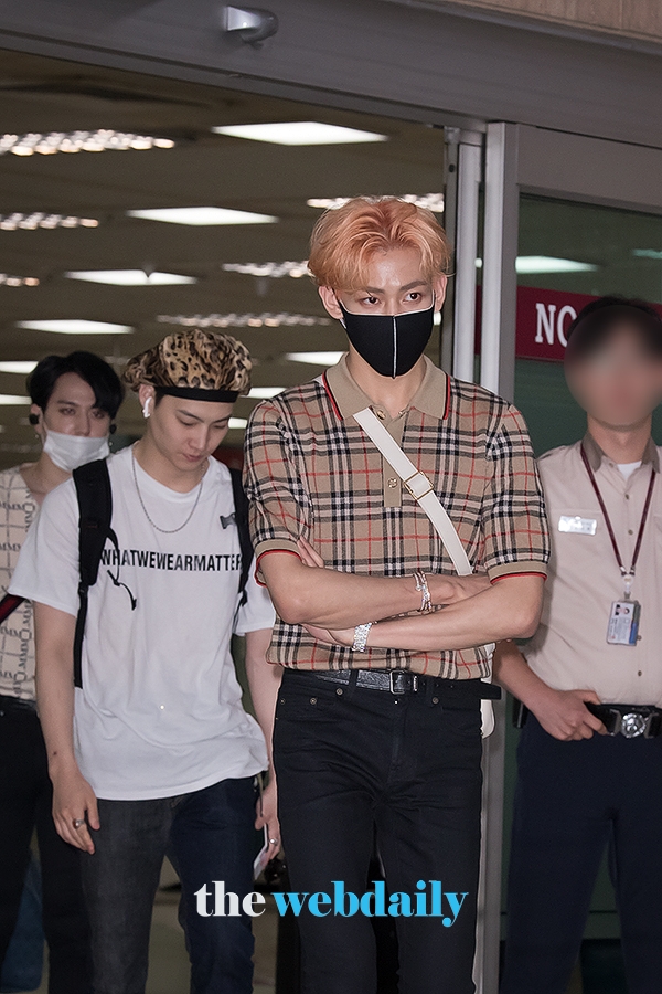 갓세븐(GOT7) 뱀뱀, 김포국제공항 입국 현장