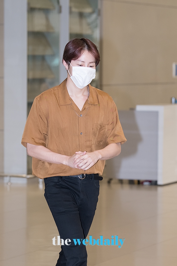 하성운, 인천국제공항 입국 현장