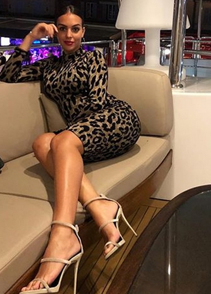 출처 에스엔에스