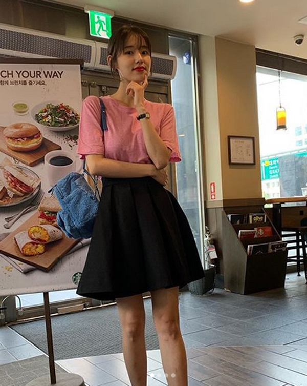 ‘박환희’가 이날 하루 대중들의 관심을 받고 있다 / 출처 에스엔에스