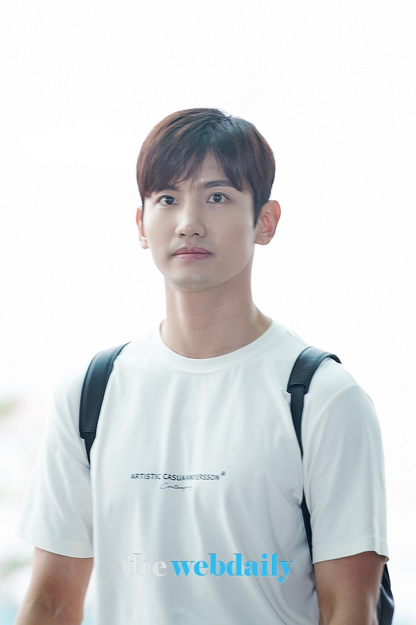 동방신기(TVXQ) 최강창민, 인천국제공항 출국 현장