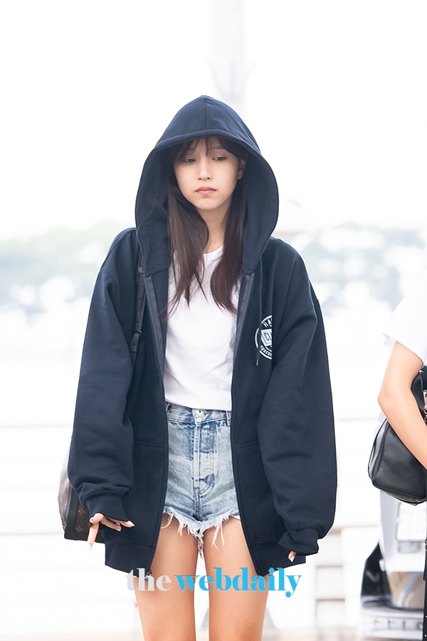 TWICE(트와이스) 미나, 인천국제공항 출국 현장