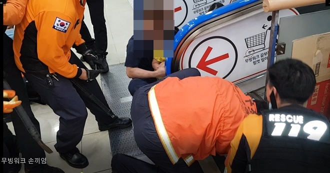 구조영상캡처.(제공=부산사하소방서)