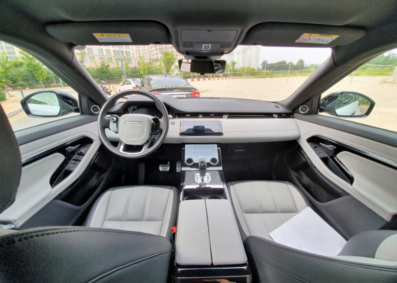 올 뉴 레인지로버 이보크 실내.(사진=최영록 기자)