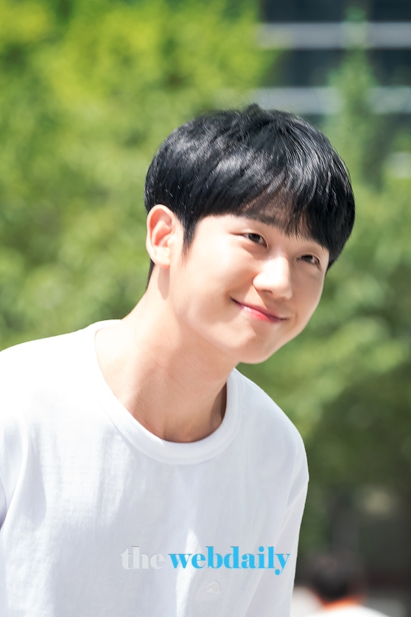 정해인, 두시탈출 컬투쇼 출근길 현장