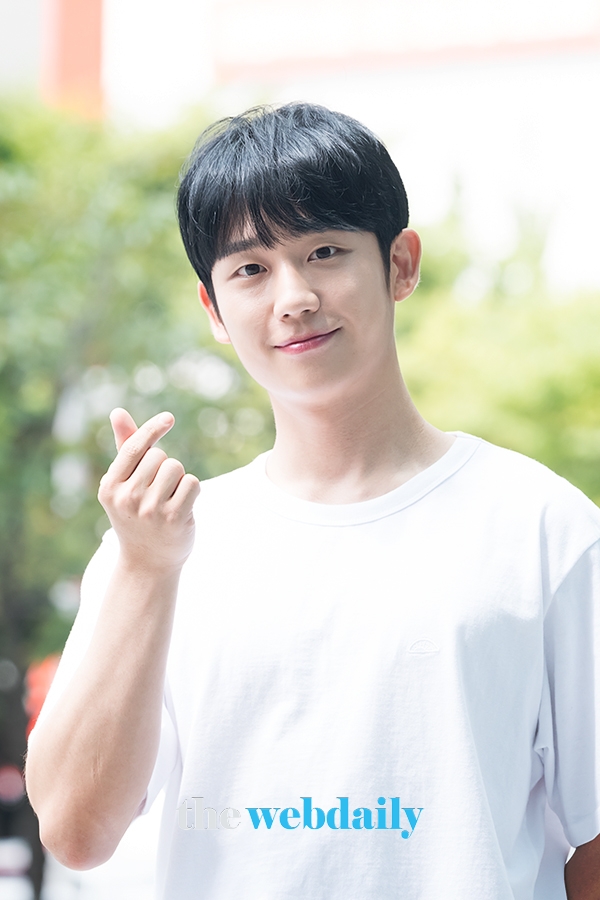 정해인, 두시탈출 컬투쇼 출근길 현장