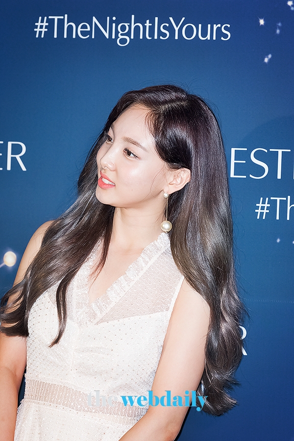 TWICE(트와이스) 나연, 에스티로더 신상품 포토월 현장