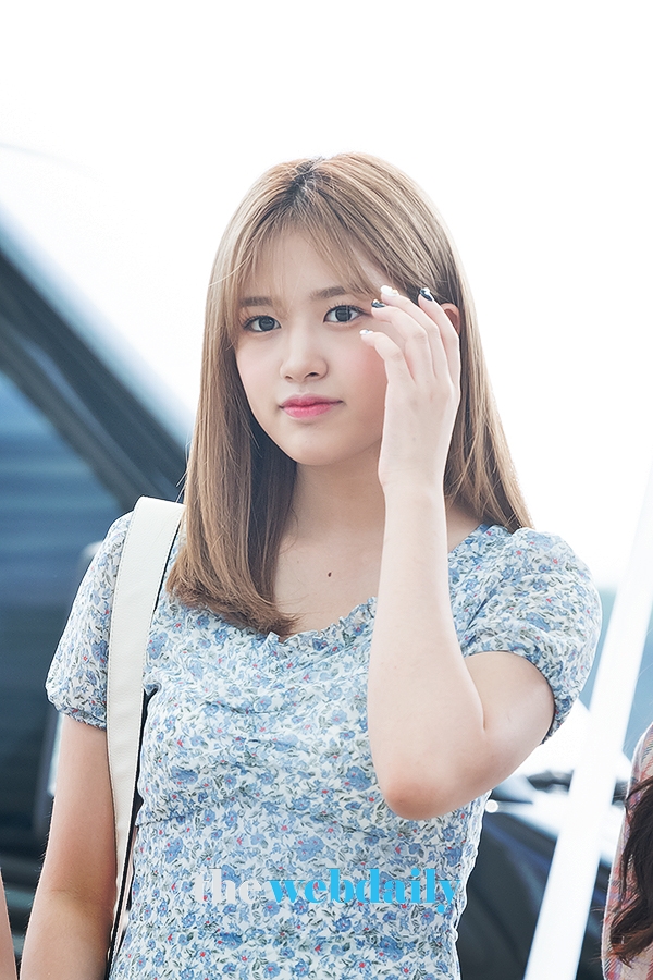 아이즈원(IZONE) 안유진, 인천국제공항 출국 현장