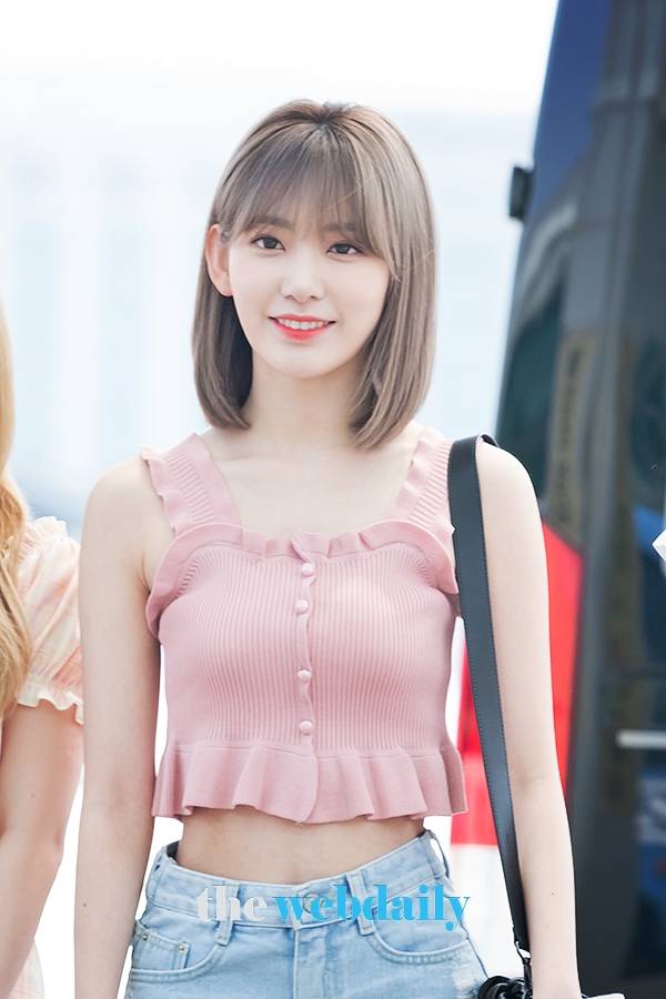 아이즈원(IZONE) 미야와키사쿠라, 인천국제공항 출국 현장