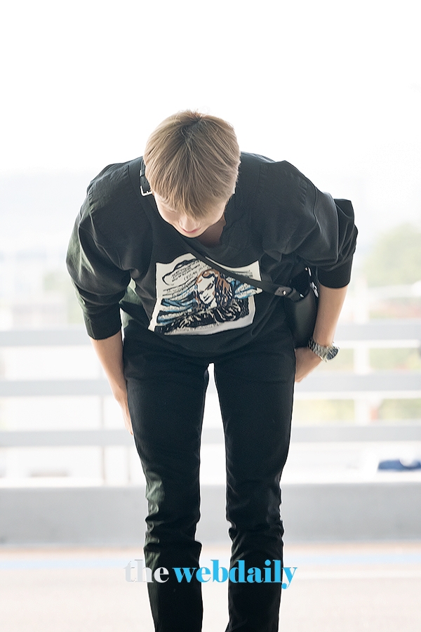 강다니엘, 인천국제공항 출국 현장
