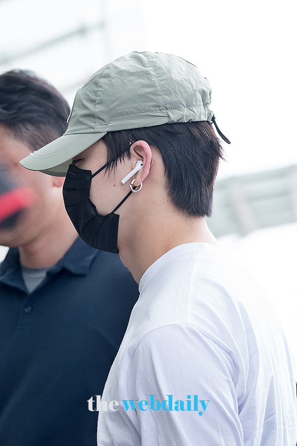 갓세븐(GOT7) 제이비, 김포국제공항 출국 현장