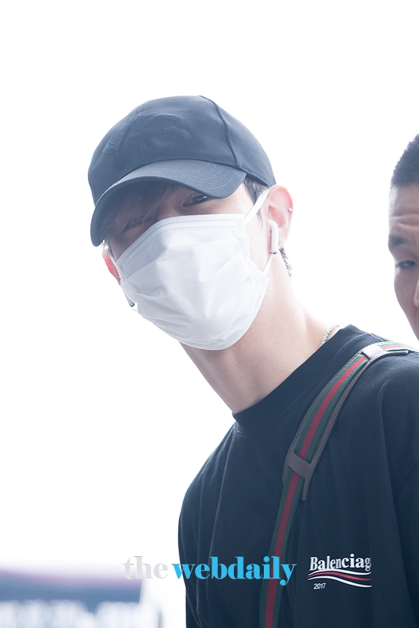 갓세븐(GOT7) 마크, 김포국제공항 출국 현장