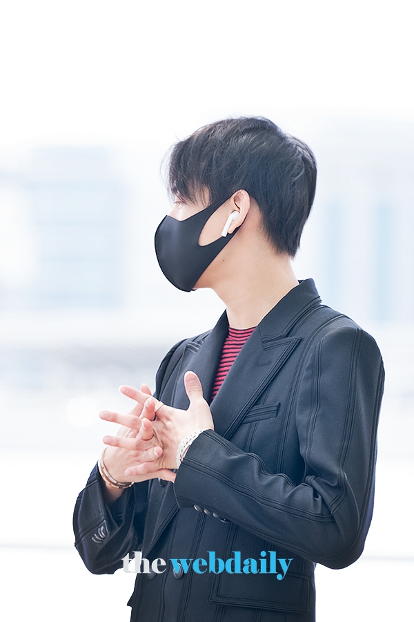 갓세븐(GOT7) 뱀뱀, 김포국제공항 출국 현장
