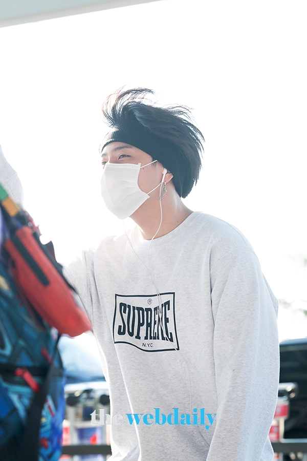 아이콘(iKON) 동혁, 김포국제공항 출국 현장