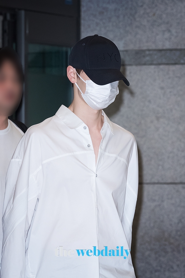 뉴이스트 민현, 인천국제공항 입국 현장