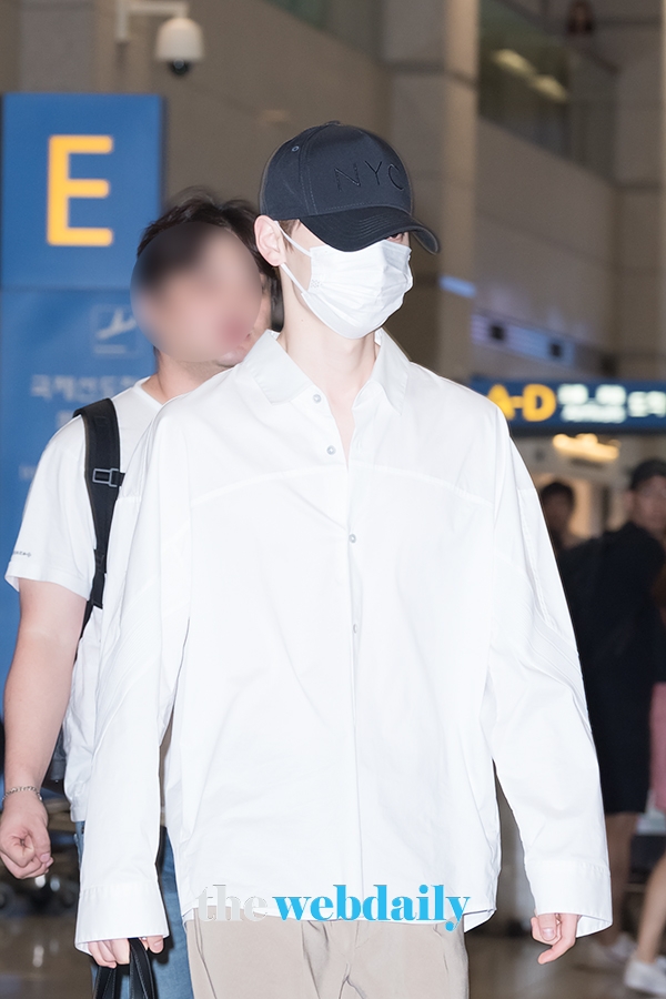 뉴이스트 민현, 인천국제공항 입국 현장