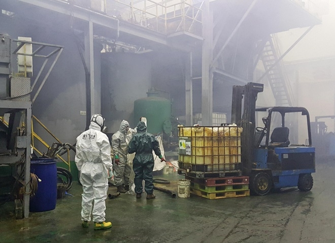 최우수상으로 선정된 임용순 공업연구관이 출품한 '국민 안전은 우리가'.(사진제공=낙동강유역환경청)