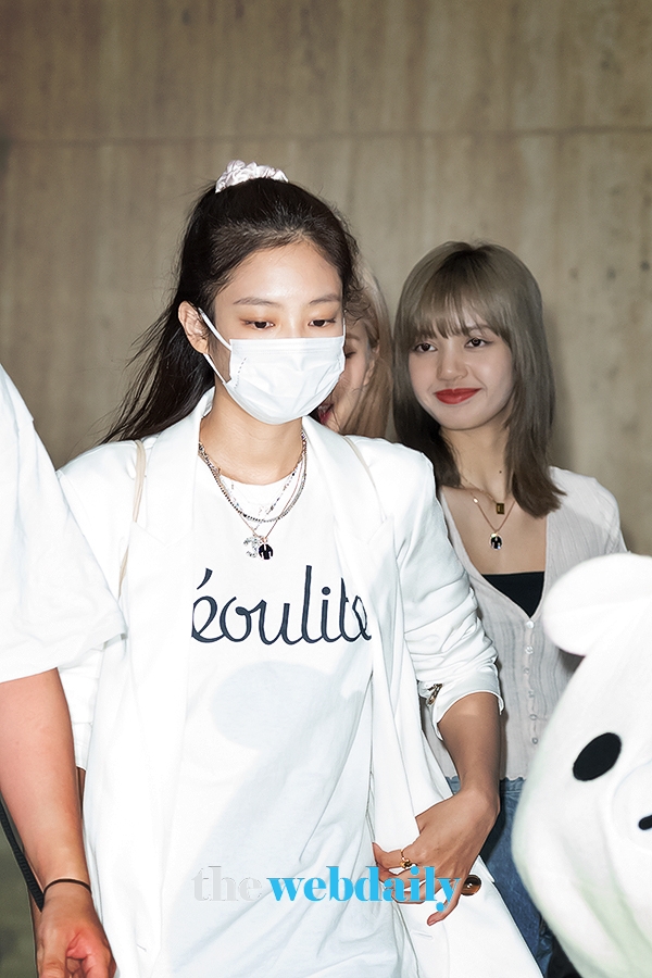 BLACKPINK(블랙핑크) 제니, 김포국제공항 입국 현장