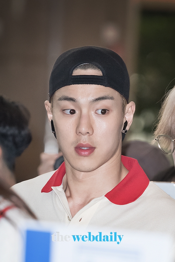 몬스타엑스(MONSTAX) 셔누, 김포국제공항 출국 현장