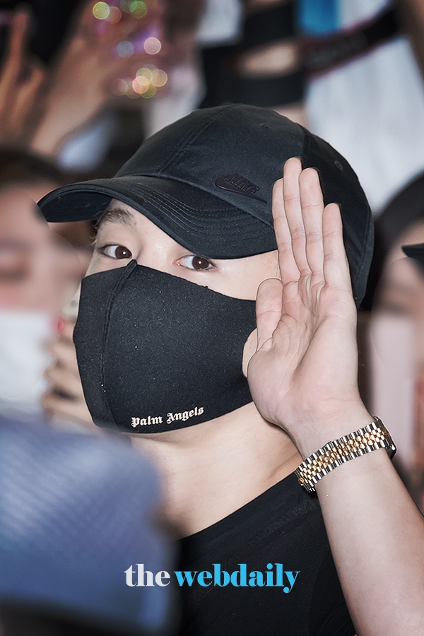 몬스타엑스(MONSTAX) 원호, 김포국제공항 출국 현장