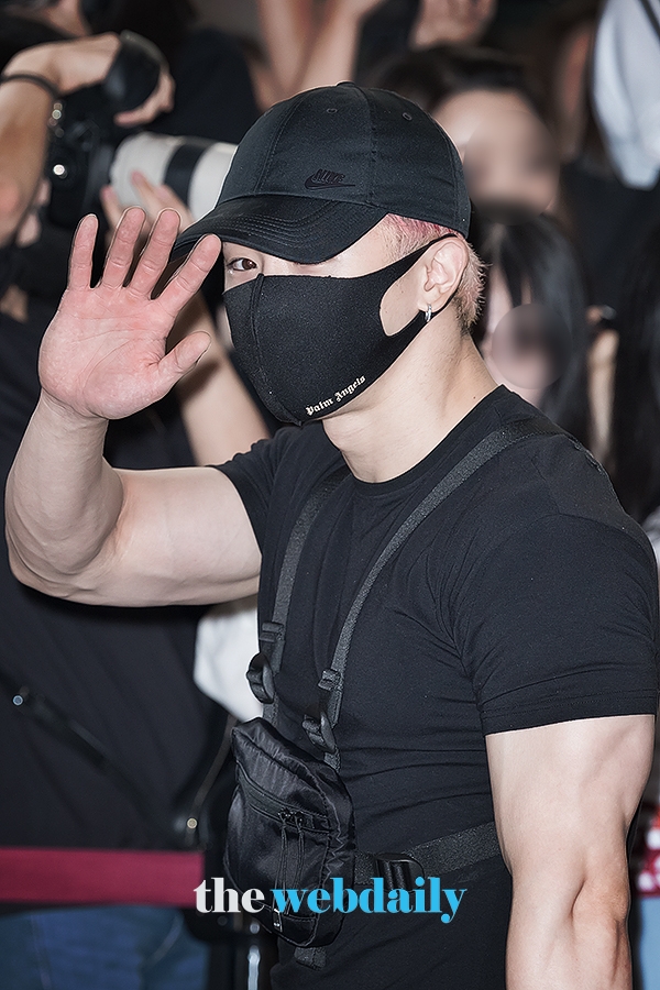 몬스타엑스(MONSTAX) 원호, 김포국제공항 출국 현장