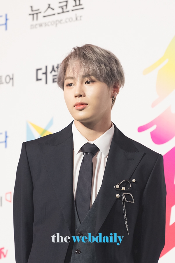 하성운, '2019 소리바다 베스트 케이뮤직 어워즈' 블루카펫 행사