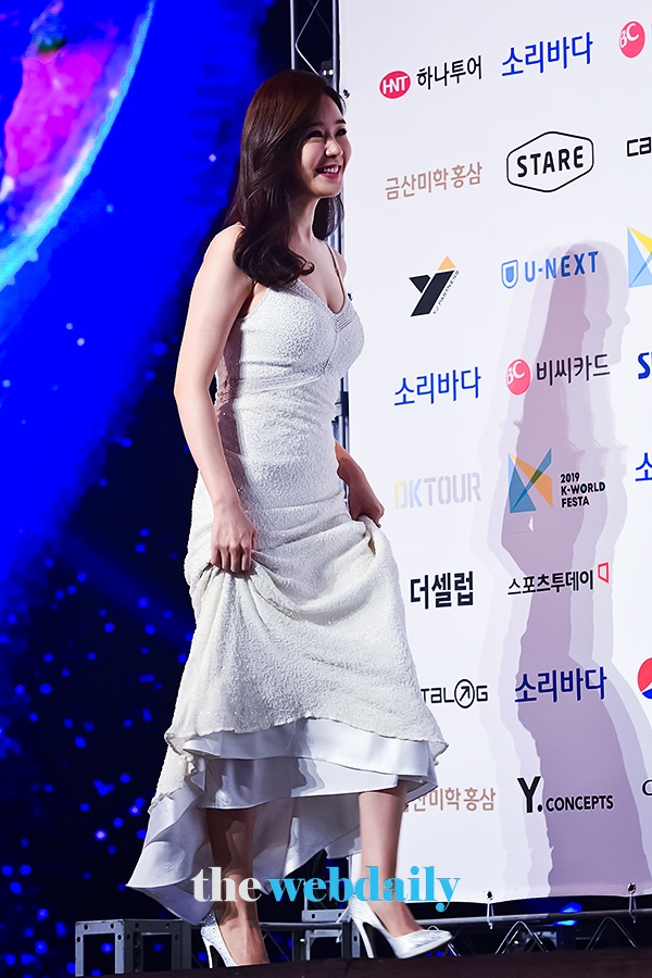 공서영, '2019 소리바다 베스트 케이뮤직 어워즈' 블루카펫 행사 현장
