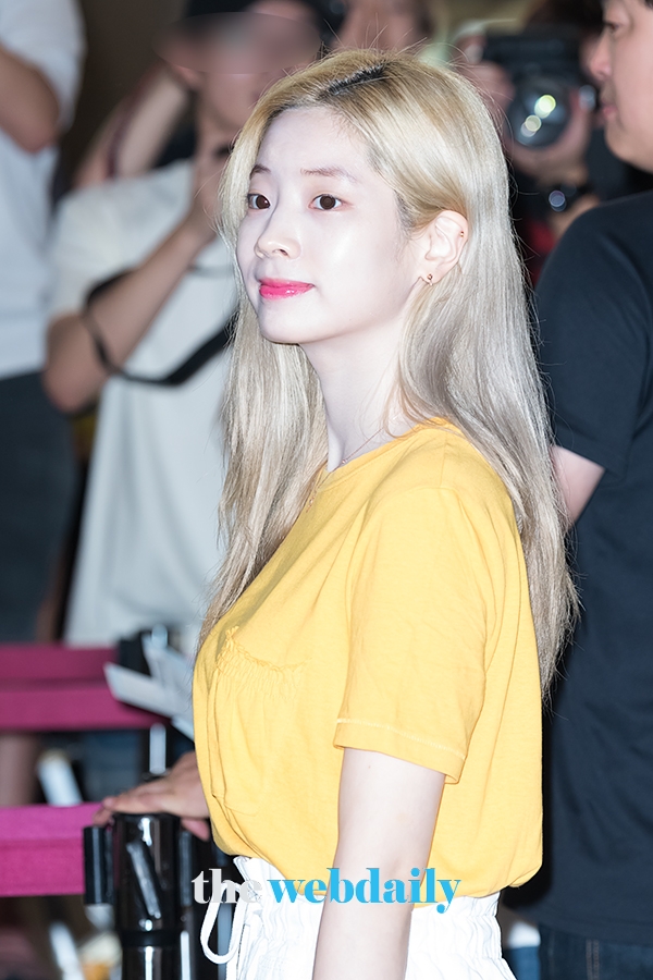 TWICE(트와이스) 다현, 김포국제공항 출국 현장