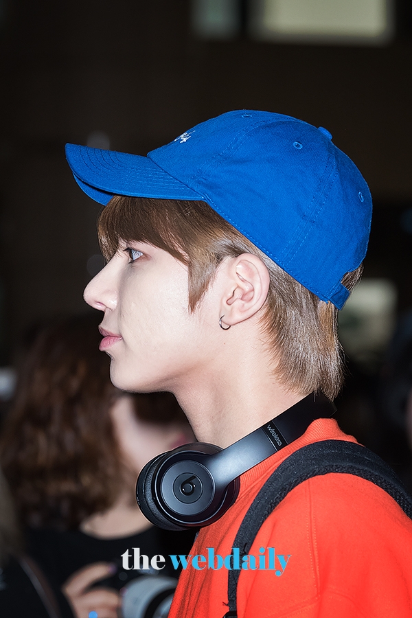 투모로우바이투게더(TXT) 태현, 김포국제공항 출국 현장