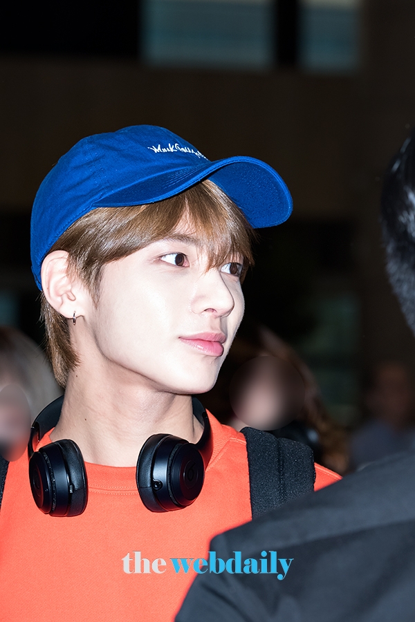 투모로우바이투게더(TXT) 태현, 김포국제공항 출국 현장