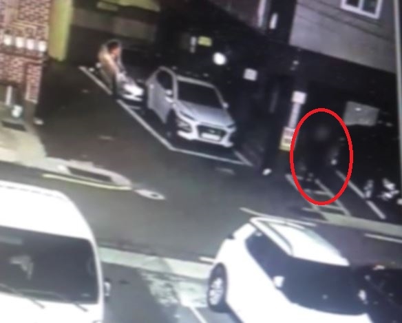 CCTV에 포착된 용의자 모습.(사진=부산경찰청)