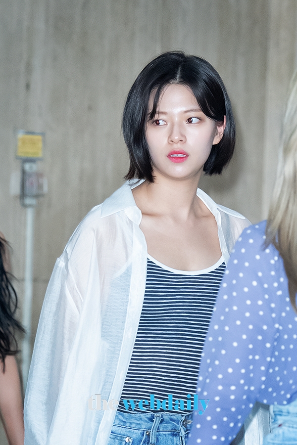 TWICE(트와이스) 정연, 김포국제공항 입국 현장