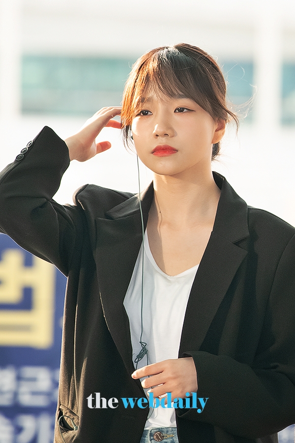 아이즈원(IZONE) 조유리, 인천국제공항 출국 현장