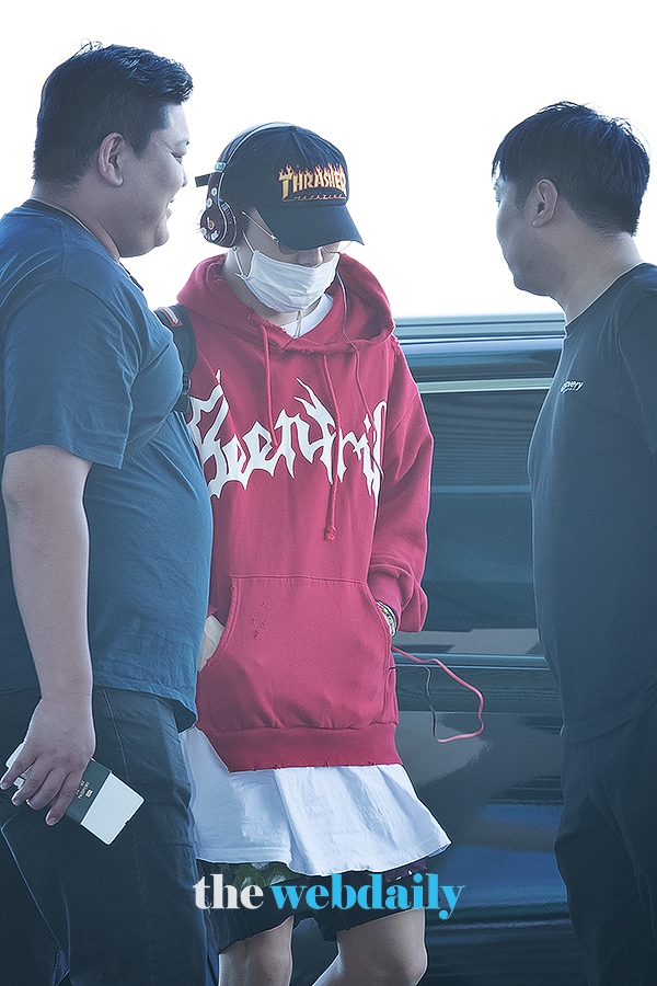 아이콘(iKON) 바비, 인천국제공항 출국 현장